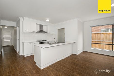 35 Stockport Cres, Thornhill Park, VIC 3335