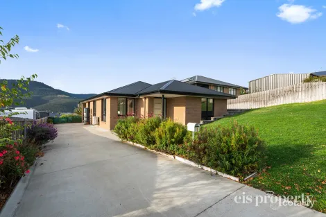 21 Poulters Rd, New Norfolk, TAS 7140