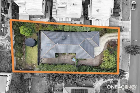 Property photo of 102 Province Boulevard Highton VIC 3216