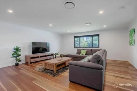 Property photo of 29 Stanhill Drive Surfers Paradise QLD 4217