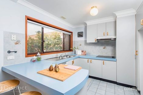 Property photo of 57 Hallen Close Phillip ACT 2606