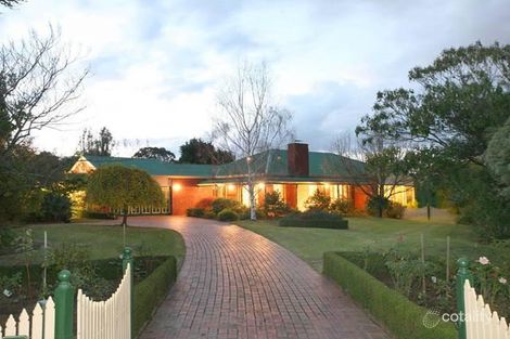 Property photo of 13-14 Eve Close Narre Warren South VIC 3805