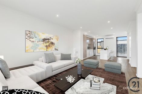 18 Nostrand Walk, Point Cook, VIC 3030