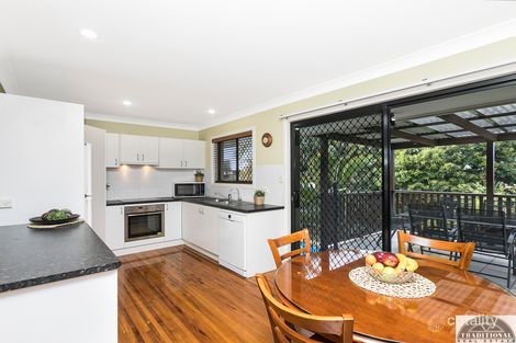 Property photo of 3 Glenjustins Street Wynnum West QLD 4178