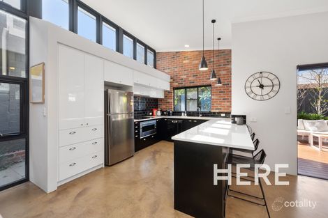 Property photo of 16 Lynton Street Mount Hawthorn WA 6016