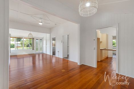 Property photo of 32 Bathurst Street Elliott Heads QLD 4670