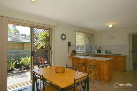 Property photo of 35 Landstrom Quadrant Kilsyth VIC 3137