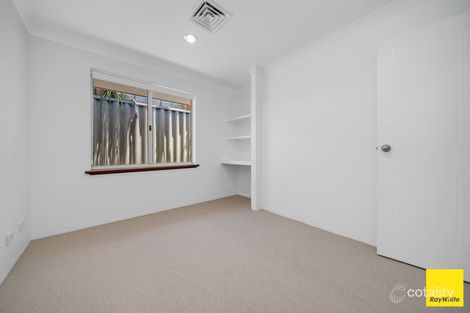 Property photo of 65 Viridian Drive Banksia Grove WA 6031