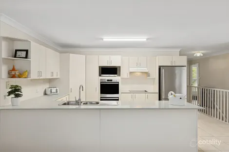Property photo of 7 Robusta Close Erina NSW 2250