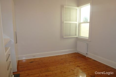 Property photo of 4 Dinsdale Street Albert Park VIC 3206