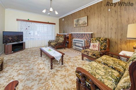 Property photo of 30 Station Avenue St Albans VIC 3021