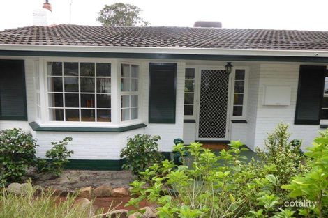 6 Snowball Rd, Kalamunda, WA 6076