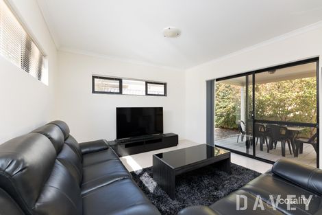 Property photo of 194 Shiraz Boulevard Pearsall WA 6065