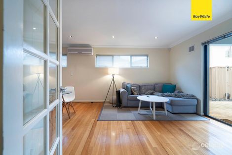 Property photo of 2/11 Salisbury Road Rivervale WA 6103