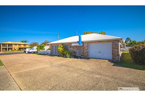 Property photo of 2/3 Kingfisher Parade Norman Gardens QLD 4701