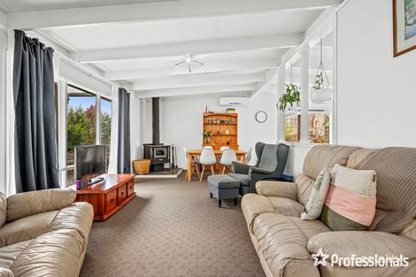 Property photo of 25 Olive Grove Lilydale VIC 3140
