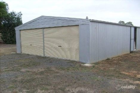 Property photo of 16 Ross Drive Castlemaine VIC 3450