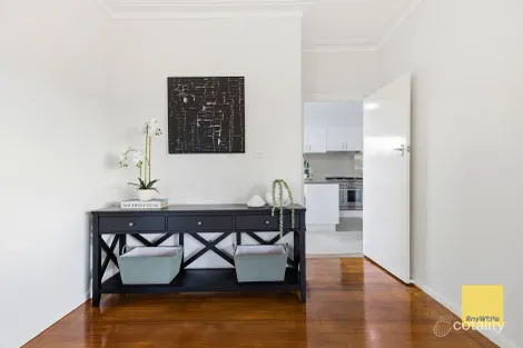 Property photo of 1 Moffatt Crescent Hoppers Crossing VIC 3029