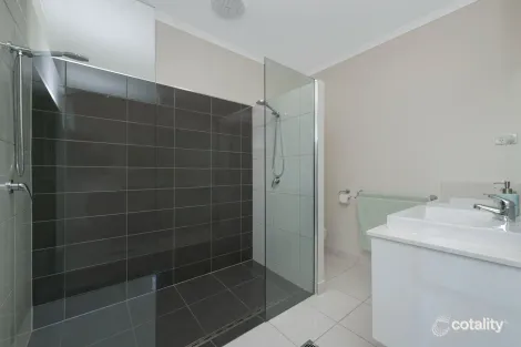 Property photo of 73 Iona Avenue Burdell QLD 4818