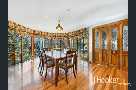 Property photo of 15-16 St James Court Narre Warren VIC 3805