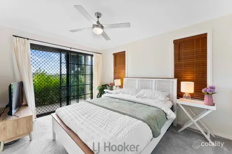 Property photo of 28 Suffolk Drive Valentine NSW 2280