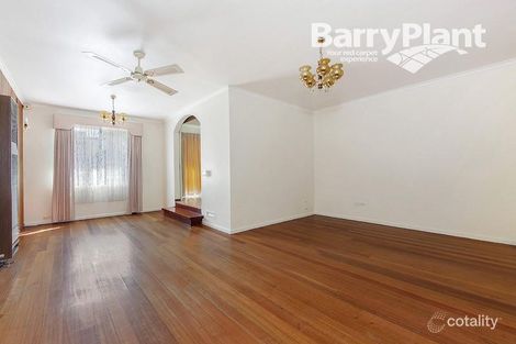 Property photo of 77 Diamond Avenue Albanvale VIC 3021
