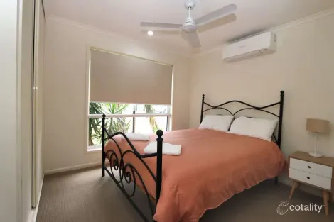 Property photo of 2 Starfish Crescent Bargara QLD 4670