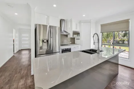 Property photo of 102 Miran Khan Drive Armstrong Beach QLD 4737