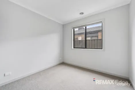 Property photo of 9 Bronze Street Tarneit VIC 3029
