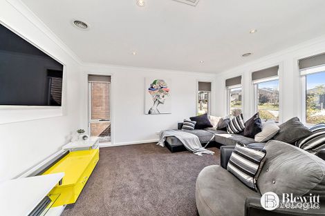 Property photo of 10 Patrick Shaw Street Casey ACT 2913