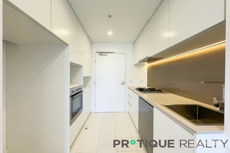 Property photo of 305/251 Canterbury Road Forest Hill VIC 3131