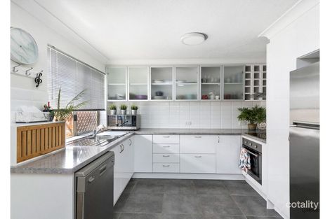 Property photo of 1/10 Twelfth Avenue Palm Beach QLD 4221