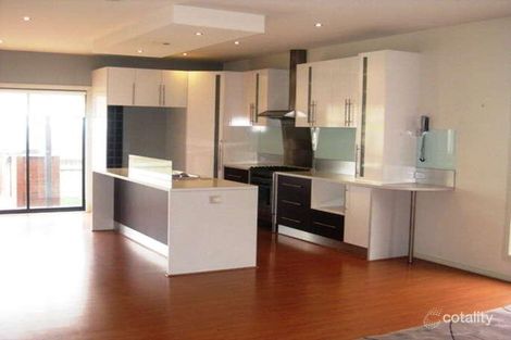 Property photo of 11 Sunview Court Sunbury VIC 3429