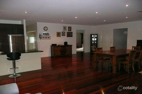 Property photo of 8 Fallon Court Calamvale QLD 4116