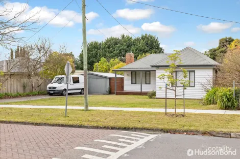 Property photo of 90 Murray Road Croydon VIC 3136