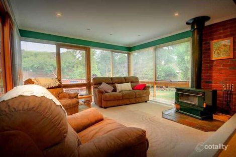 Property photo of 28 Pindari Drive Mount Clear VIC 3350