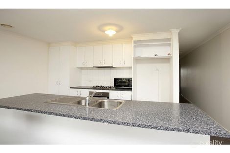 Property photo of 33 Circuit Drive Truganina VIC 3029