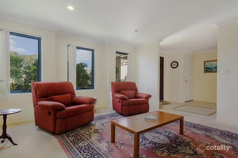 Property photo of 4 Shelduck Way Dudley Park WA 6210