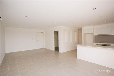 Property photo of 16/17 Bowman Street Macquarie ACT 2614