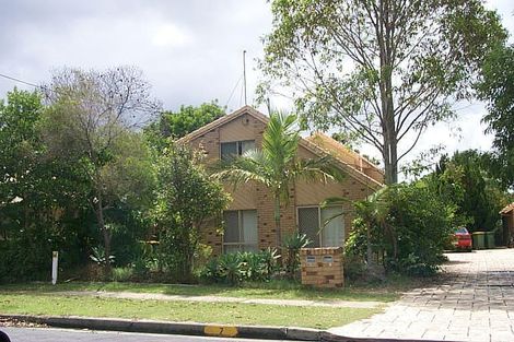 Property photo of 2/7 Cedar Court Burleigh Heads QLD 4220