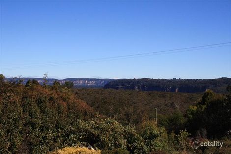 80 Tableland Rd, Wentworth Falls, NSW 2782