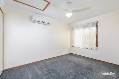 Property photo of 2/92 Kangaroo Avenue Coombabah QLD 4216