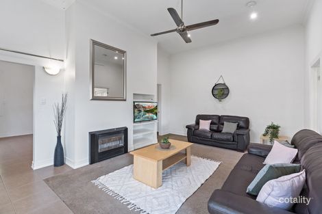 1/1 Darby St, Ironbark, VIC 3550