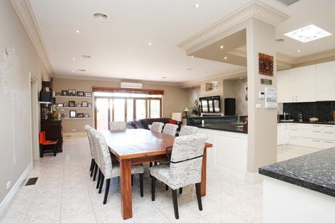 Property photo of 25 Warrick Street Ascot Vale VIC 3032