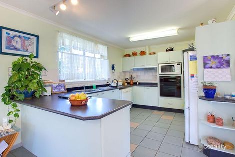 5 Coombe Ave, Hope Island, QLD 4212