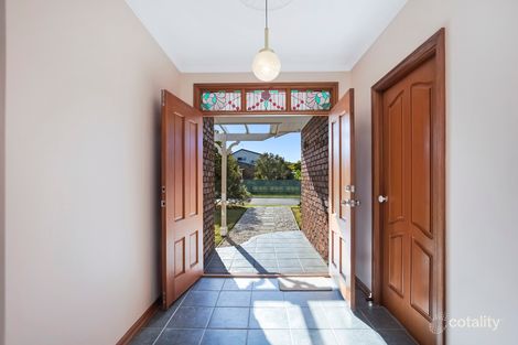 Property photo of 6 Binara Court Carseldine QLD 4034