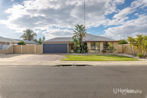 Property photo of 15 Cleveland Bay Avenue Eaton WA 6232