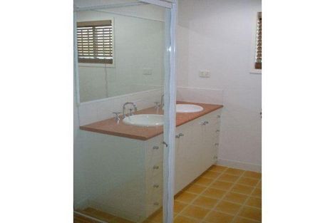 Property photo of 11 Wheatley Street Sunnybank QLD 4109