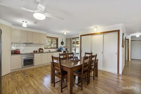Property photo of 4 Linton Street Waterford Park VIC 3658