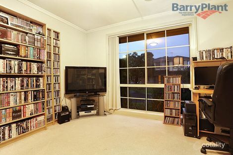 Property photo of 26 Gresswell Park Drive Watsonia VIC 3087